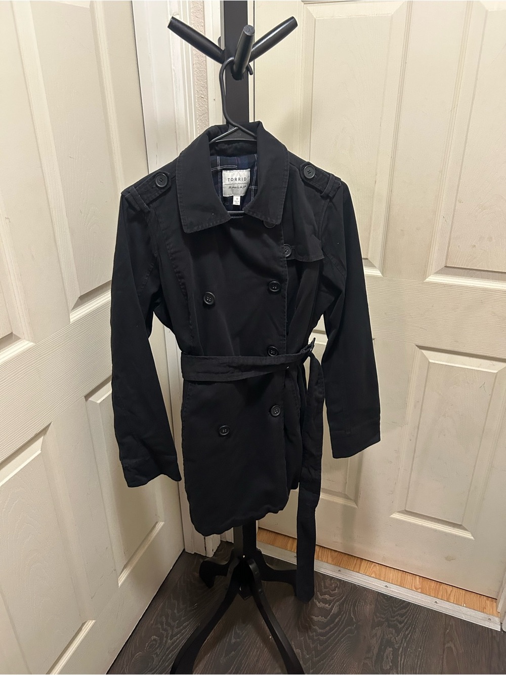 Torrid Black Plaid-Lined  Coat Size 0